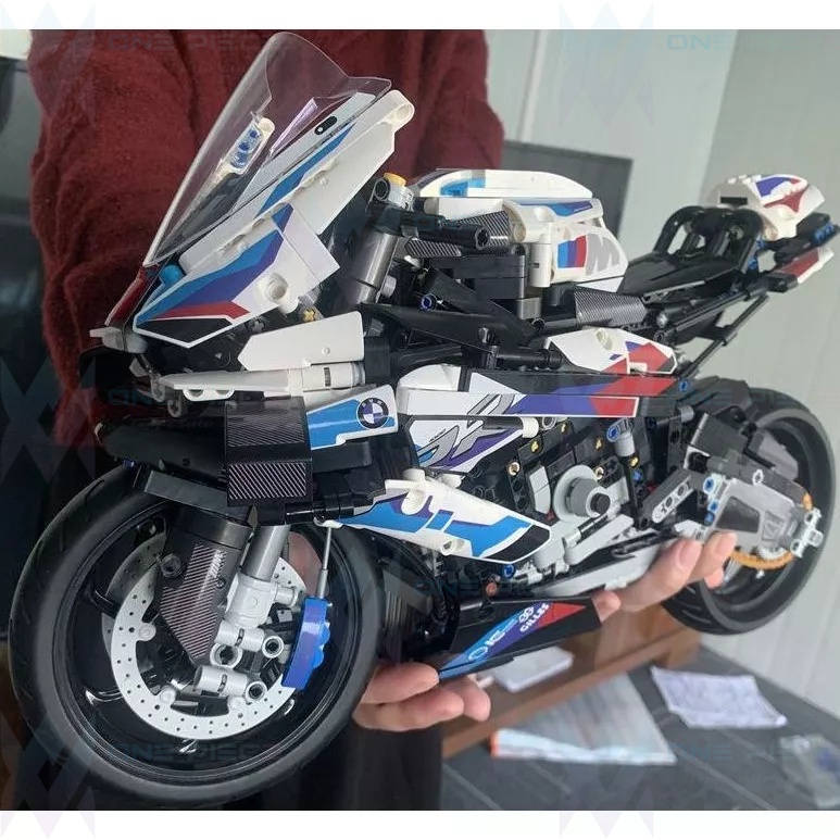 Mô Hình Xe Mô Tô BMW M1000RR 42130 Tỷ Lệ 1:5 Đồ Chơi Lắp Ráp 1920PCS