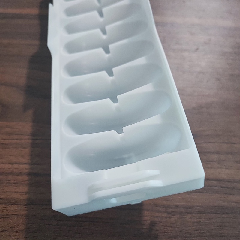 Khay đá rơi tủ lạnh Samsung, Khay làm đá xoay tủ Sámung 8 viên hàng Xịn