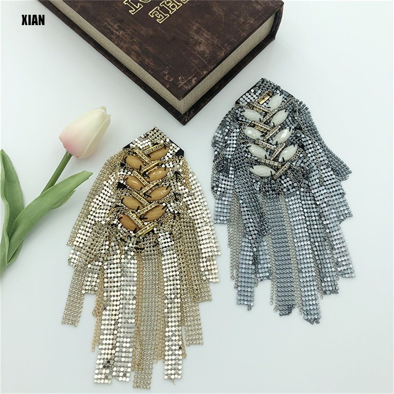 1 Cặp Ghim Cài Áo Khoác Bùa Hộ Mệnh Tua Rua Màu Vàng Đồng