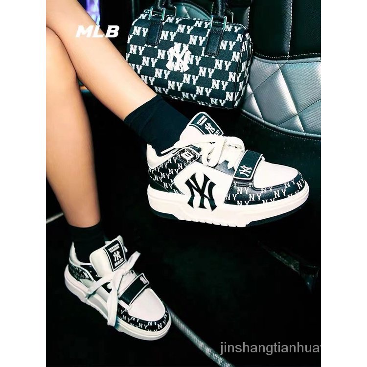 Giày Thể Thao Khóa Dán Chống Trượt Thời Trang Năng Động Dành Cho Trẻ