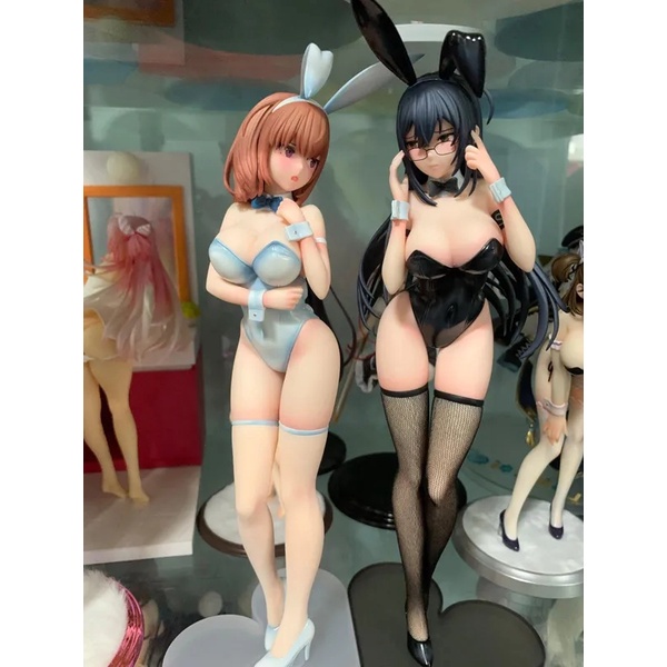 Mô Hình Đồ Chơi Nhân Vật Hoạt Hình Thỏ Trắng Đen 29cm Bằng pvc Gợi Cảm Cho Bé Gái