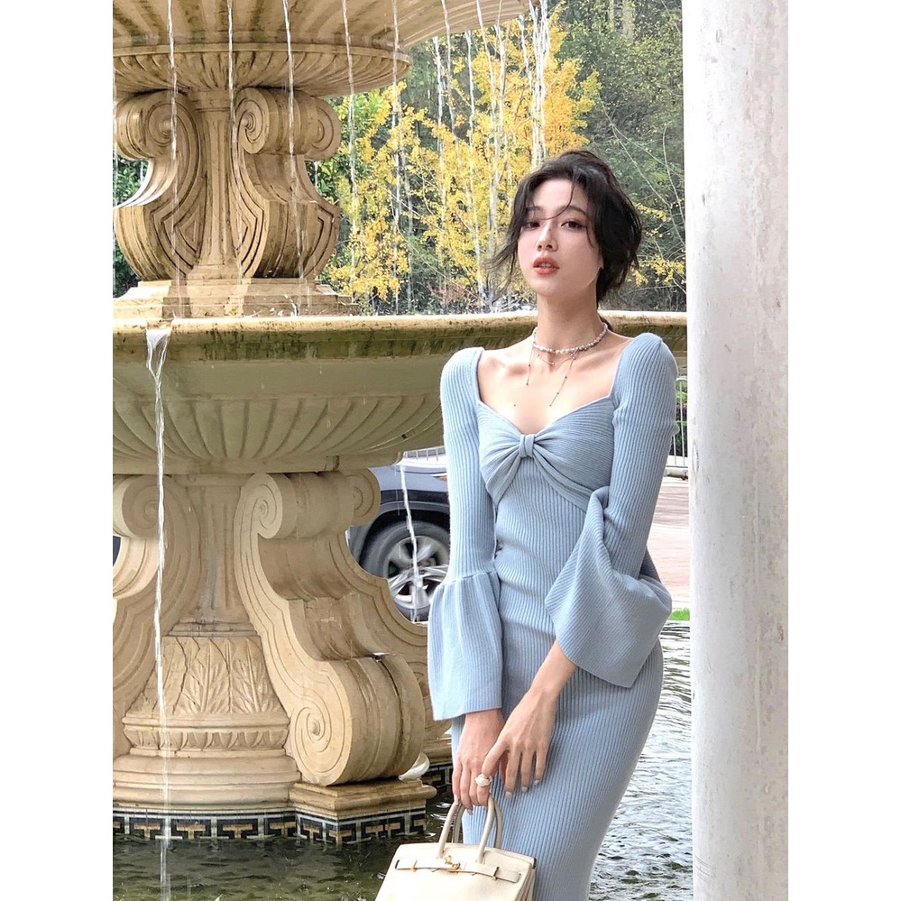 Đầm Tay Dài Ống Loe Màu Trơn Phong Cách Pháp Thời Trang Mùa Thu Cao Cấp Cho Nữ