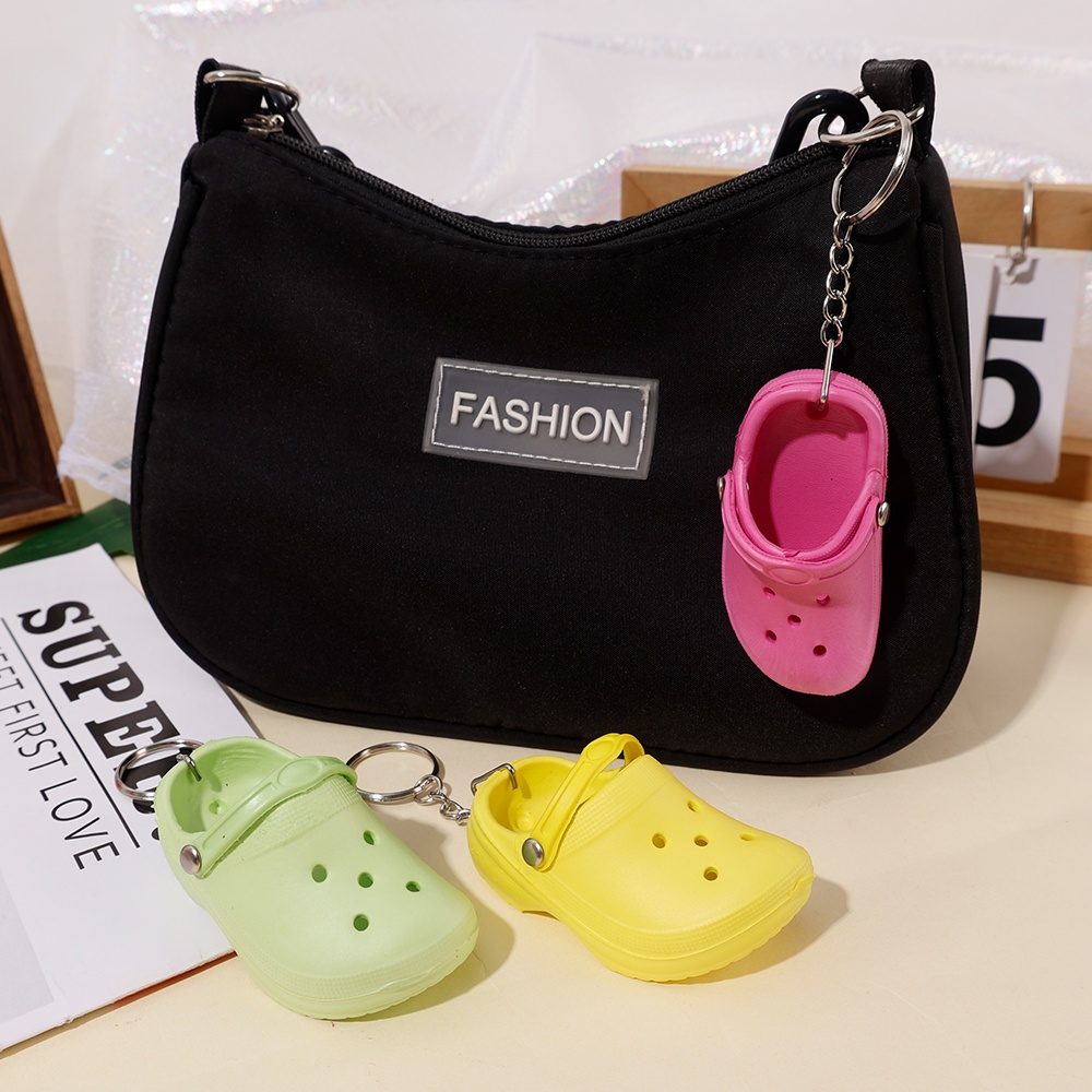 Dễ Thương Móc Khóa Hình Giày Dép Crocs 3d Bằng eva Độc Đáo