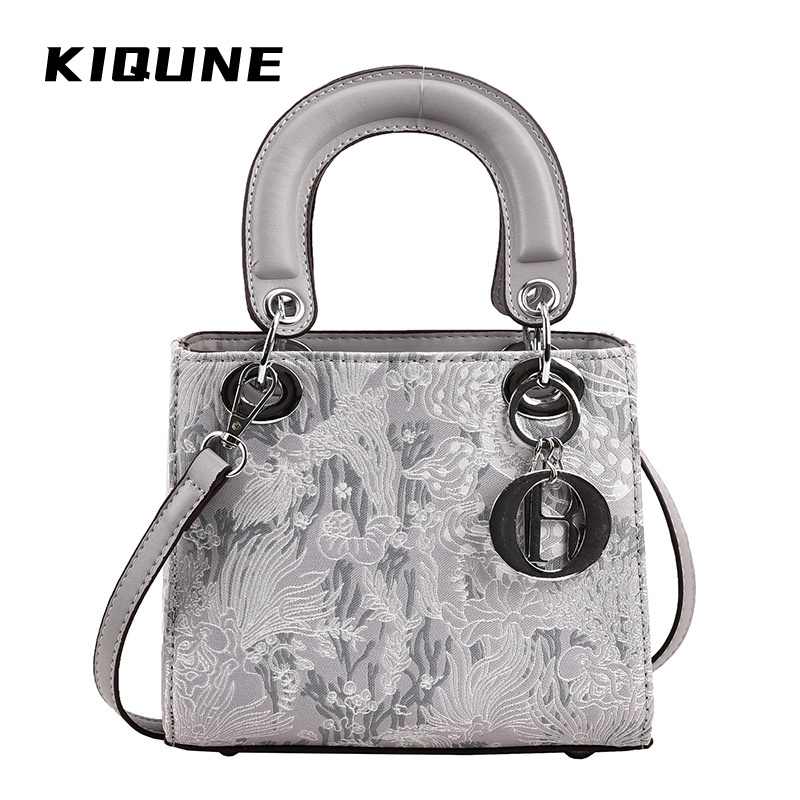 Túi xách đeo chéo KIQUNE GDJ23004NZ 41Z231009 phong cách ulzzang độc đáo thời trang 2023 dành cho nữ