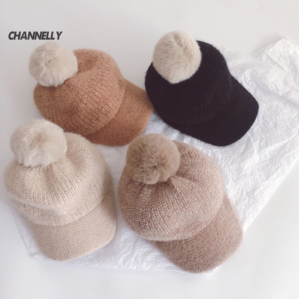 Channel Mũ Lưỡi Trai Mềm Đính Bóng Lông Cho Bé