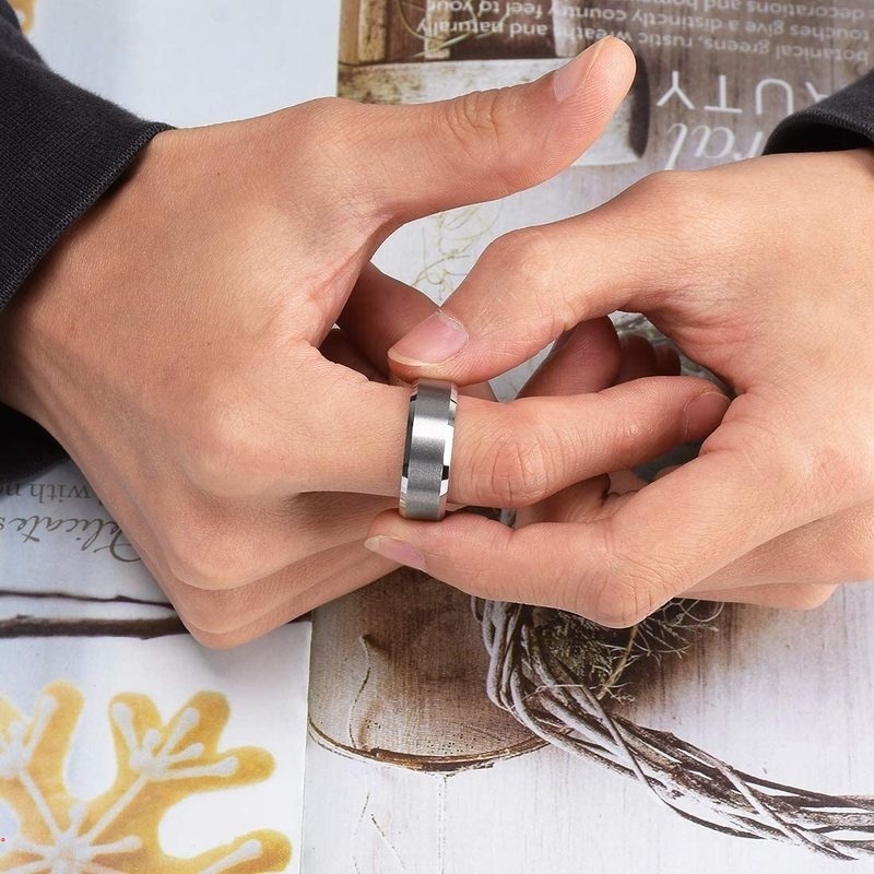 Nhẫn Thép Titan Không Gỉ Cho Nam Nữ