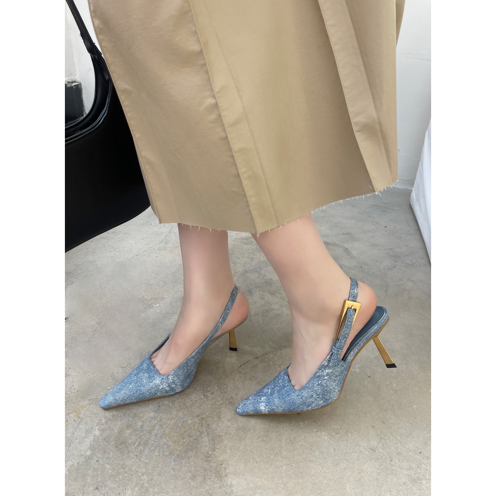 Sandal Cao Gót Mũi Nhọn Họa Tiết Da Báo Phong Cách Mới 2024
