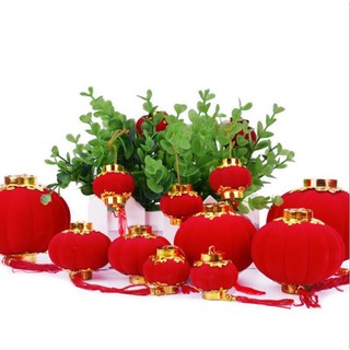 Quả đèn lồng nhung quả cầu trang trí cây đào, quất ngày Tết