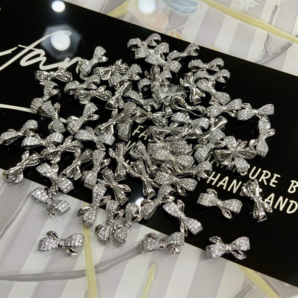 Charm gắn móng tay nơ to M44 (giá 1cái)
