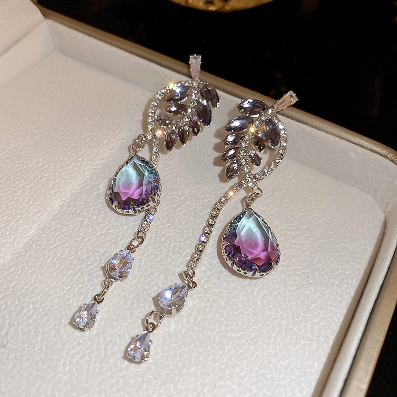 Khuyên Tai Tua Rua Đính Đá zircon Màu Tím Sang Trọng Cao Cấp