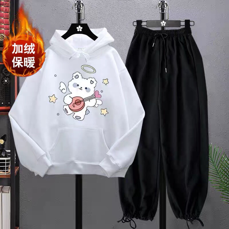 SÉT BỘ, ÁO HOODIE IN HÌNH GẤU ĐÁNH ĐÀN KÈM QUẦN BOM