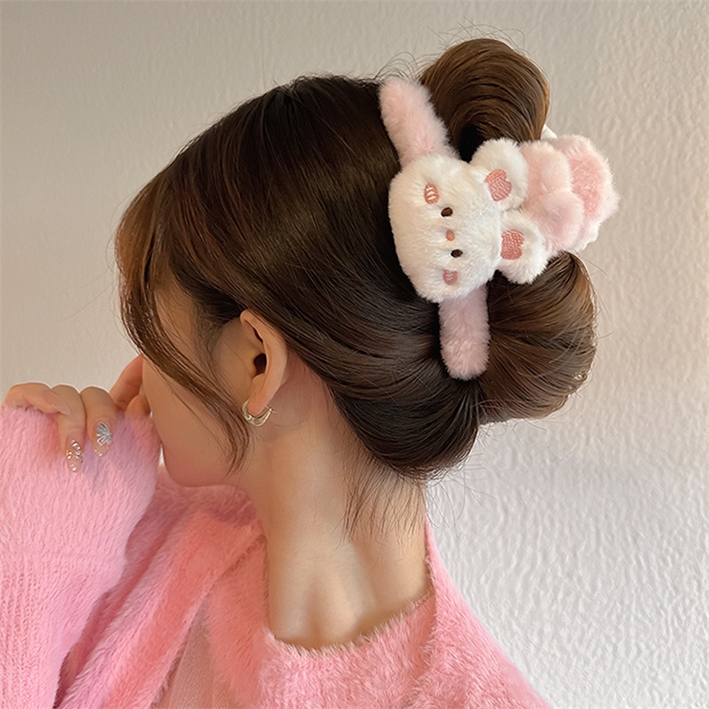 Dễ Thương Kẹp Tóc Đính Lông Giả Hình Gấu Trúc / Cá Mập Đáng Yêu Cho Nữ