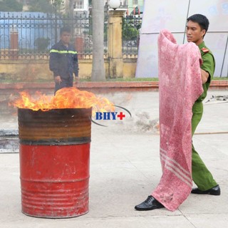 Chăn chiên chữa cháy khổ 2m x 1,6m