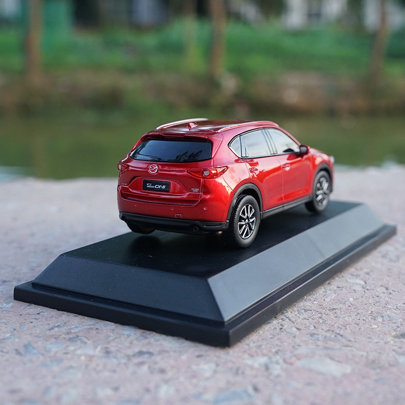 Mô hình xe Mazda CX5 Cao Cấp có ô tô tặng kèm