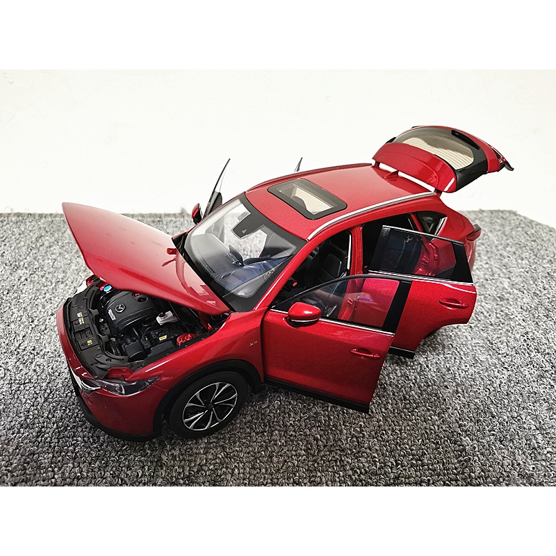 MÔ HÌNH SUV MAZDA CX5  TỈ LỆ 1:18 MÀU ĐỎ có ô tô tặng kèm