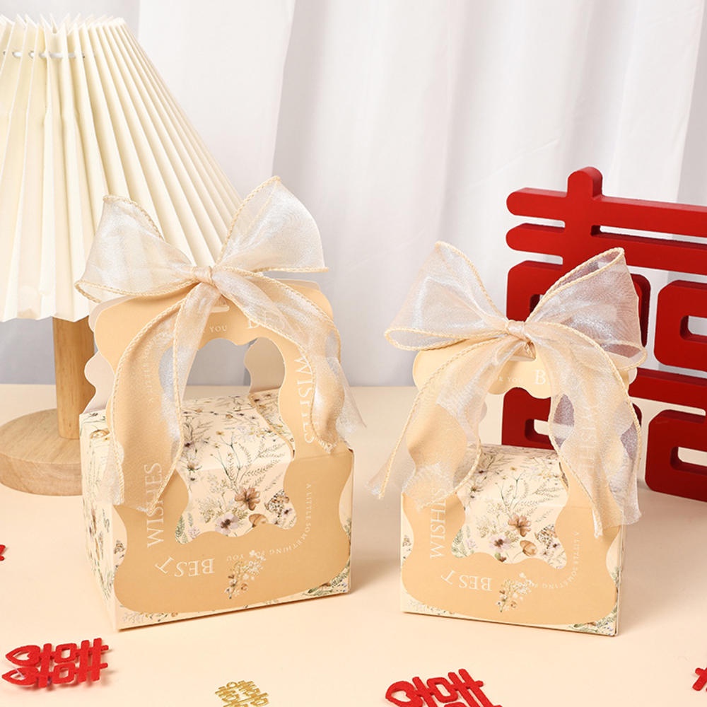 Hộp Đựng Kẹo Cắt laser Hình Trái Tim Với Dây Ruy Băng Làm Quà Tặng Cho Khách Dự Tiệc Mừng Em Bé / Tắm Em Bé