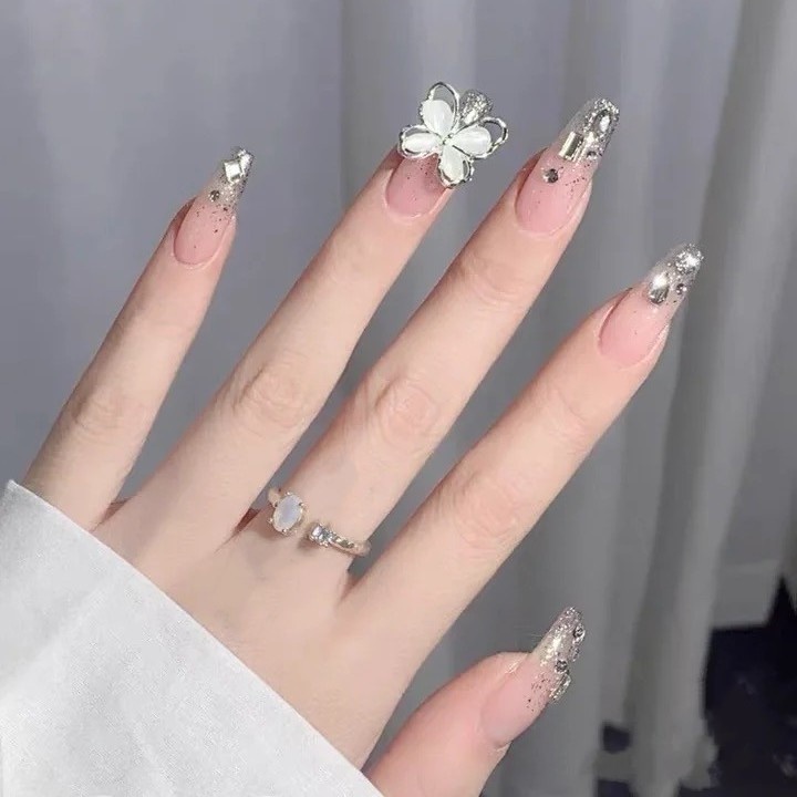 Miếng Dán Trang Trí Móng Tay Phong Cách Mới 2023 Chất Lượng Cao