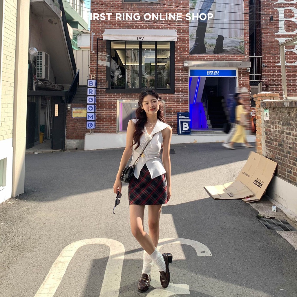 Áo Thủy Thủ Sát Nách Cổ Xếp Ly Thời Trang Mùa Hè 2023 i7j7