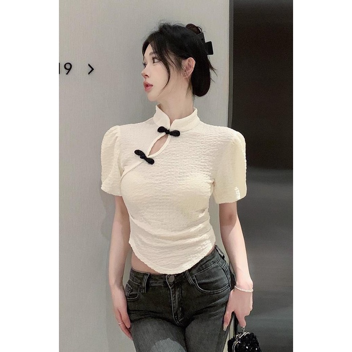 Sườn Xám Cách Tân Tay Ngắn Phồng Phối Khóa Phong Cách Trung Hoa