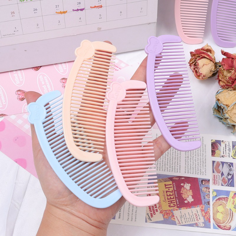 Lược Chải Tóc mini Bằng Nhựa Màu Trơn Họa Tiết Trái Tim Hoạt Hình Dễ Thương