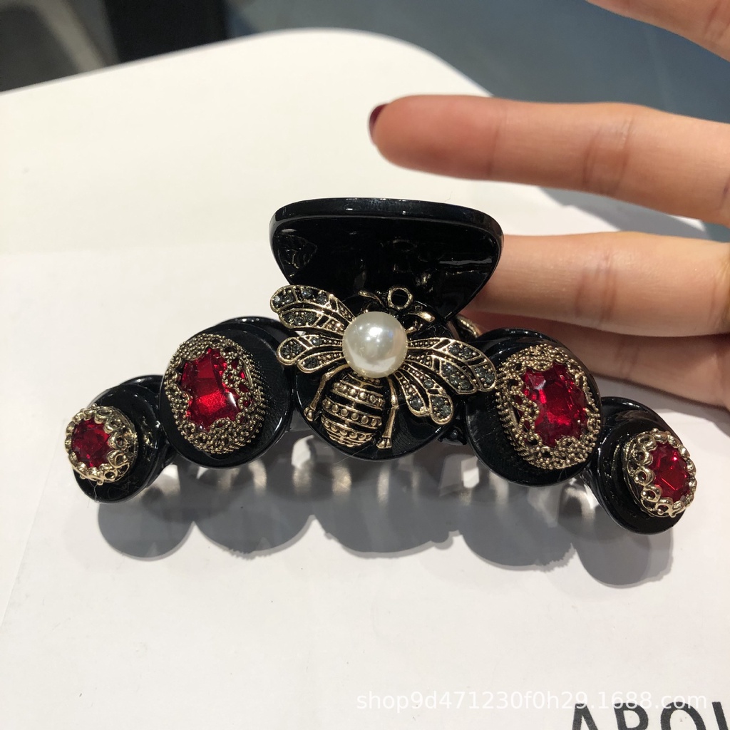 Kẹp Tóc Hình Con Ong Đính Ngọc Trai Thời Trang