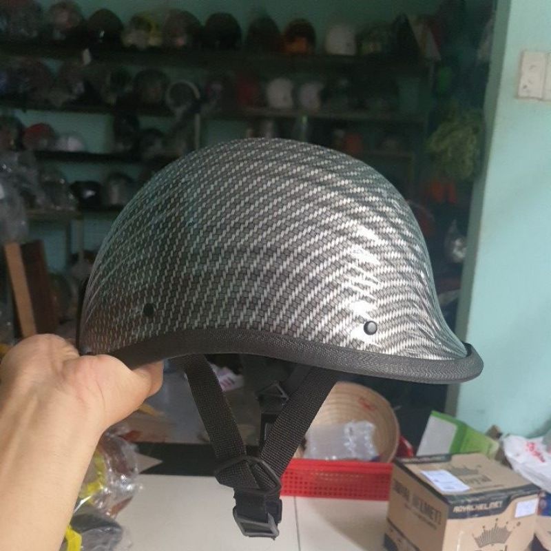 Nón bảo hiểm đua ngựa phủ carbon