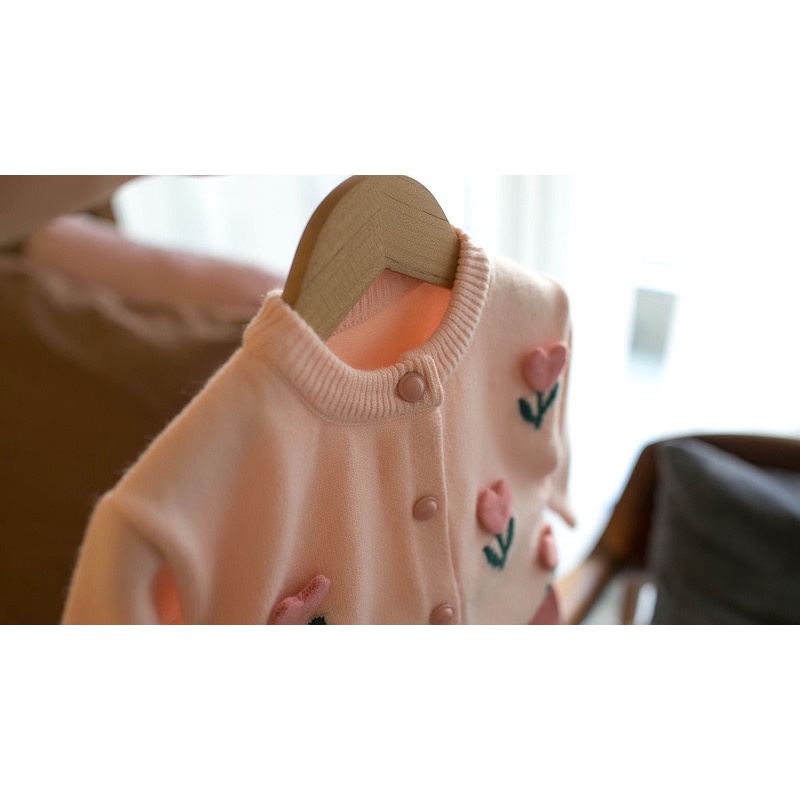 SET ÁO CADIGAN LEN HOA TIM MIX CHÂN VÁY XẾP LY DÁNG XÒE XINH XẮN CHO BÉ- HÀNG QCCC