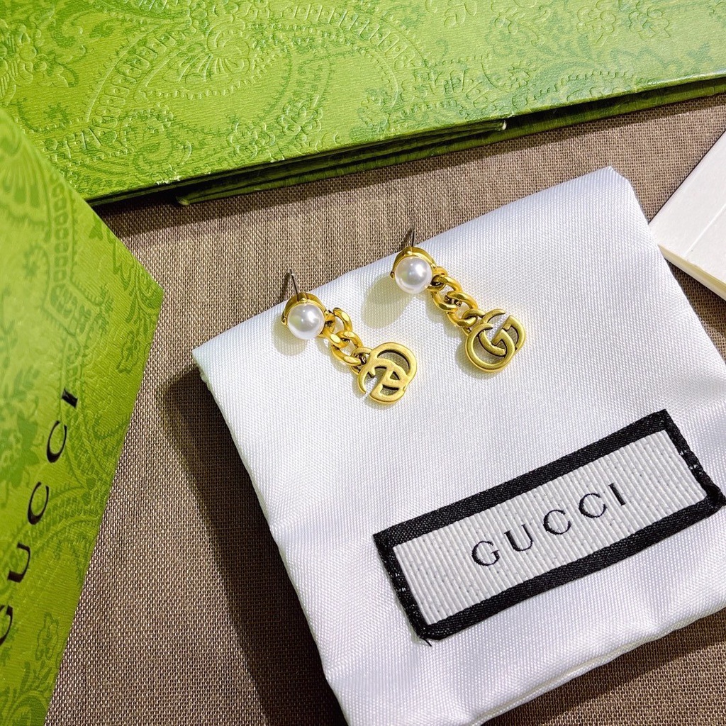 Bông Tai Gucci Bằng Thép Titan Chống Thấm Nước Không Gỉ Hình Chữ gg Đôi Thời Trang Cho Nữ