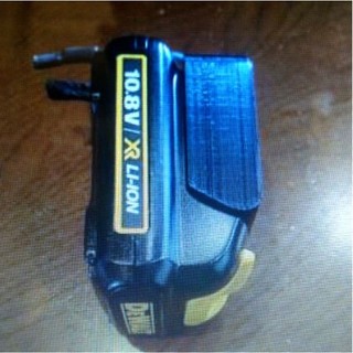 Đế pin dewalt 10.8v/ 12v /HPS STORE