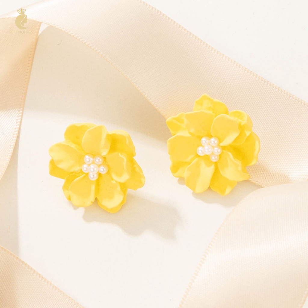 Đôi Khuyên Tai Hình Hoa Đính Ngọc Trai Thanh Lịch Cho Nữ