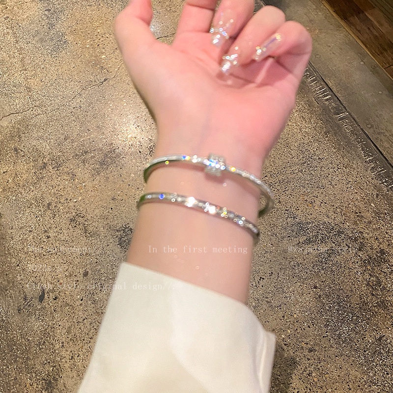 A sky Vòng Đeo Tay Bằng Thép Titan Đính Đá zircon Nhỏ Nhẹ Cao Cấp Dễ Phối Đồ Không Phai Màu Cho Nữ