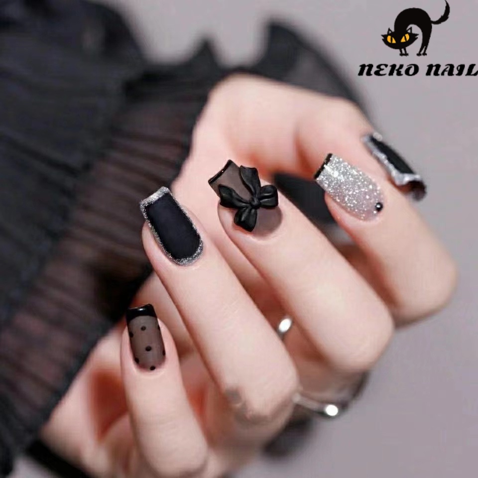 [Neko Nail]    Móng Tay Giả Đính Nơ Trắng Và Đen Có Thể Tháo Rời