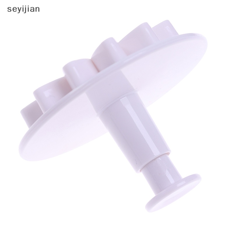 Khuôn Nhựa Làm Bánh Hình Bông Hoa Xinh Xắn