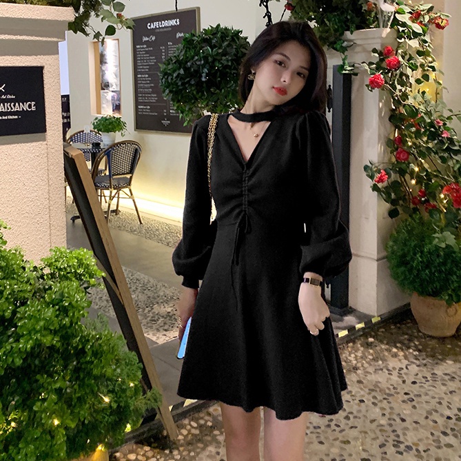 Váy liền nữ Bess’s house, dáng ôm body, cổ yếm dệt kim, eo cỡ lớn, phong cách Pháp, thu đông, bigsize, chân A | BigBuy360 - bigbuy360.vn