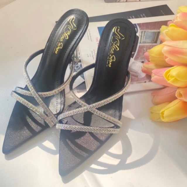 Guốc cao gót mũi nhọn đế cao 9 phân quai đính dây đá chéo VINA STORE mã H186