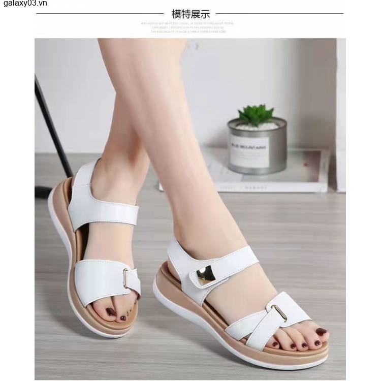 TF dép sandal nữ dép đi biển dép đế cao Thoải Mái Xinh Xắn  B28G11M 35Z230831