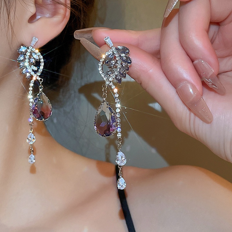 Khuyên Tai Tua Rua Đính Đá zircon Màu Tím Sang Trọng Cao Cấp