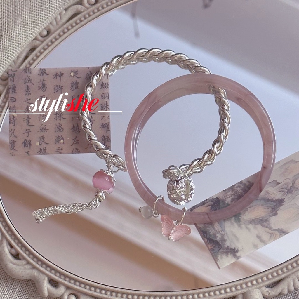 Vòng Tay Tua Rua Đính Hạt Ngọc Bích / Chuông Màu Bạc Phong Cách Trung Hoa Sang Trọng Dành Cho Nữ