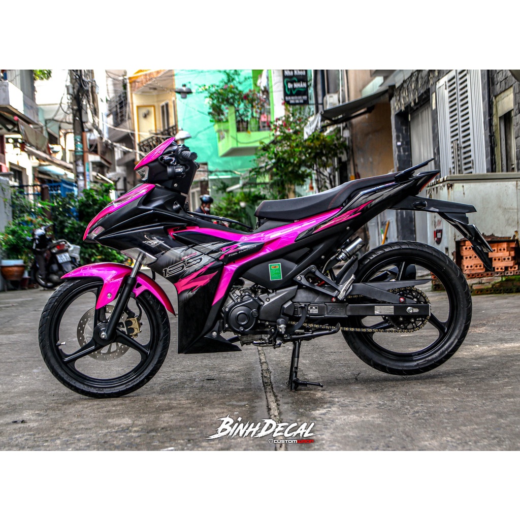Tem Y16ZR hồng cho Exciter 155 xe đen - mẫu mới  2023 siêu hot - in cao cấp không bay màu