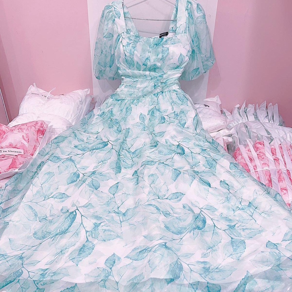 Đầm Maxi Cổ Vuông Tay Bí Nhún Eo Đính Nút Ngọc Chất Voan Hoa Nhẹ Nhàng