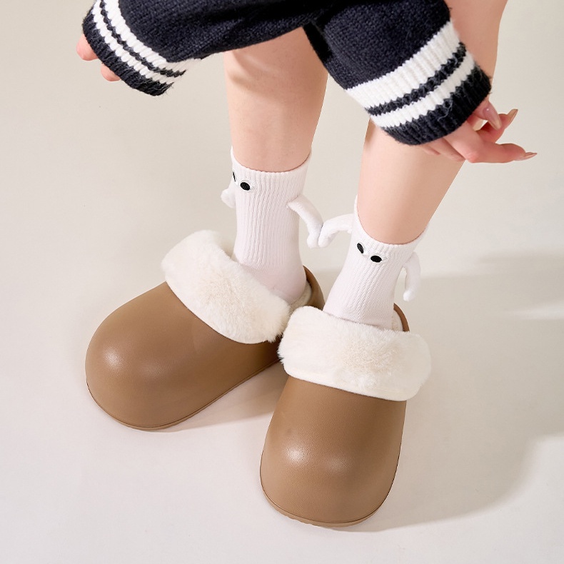 Dép Bông Đi Trong Nhà Đế Dày Chống Trượt Không Thấm Nước Mùa Thu Và Mùa Đông Mới Cho Nữ feces