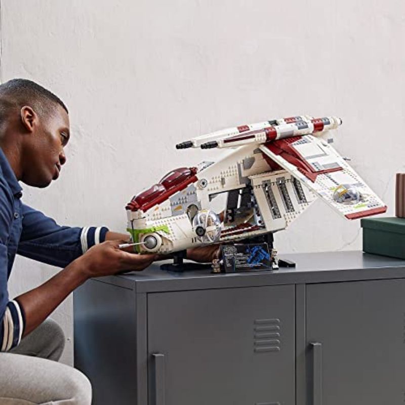 _ LEGO Star Wars 75309 Republic Gunship Máy Bay Phe Cộng Hoà .