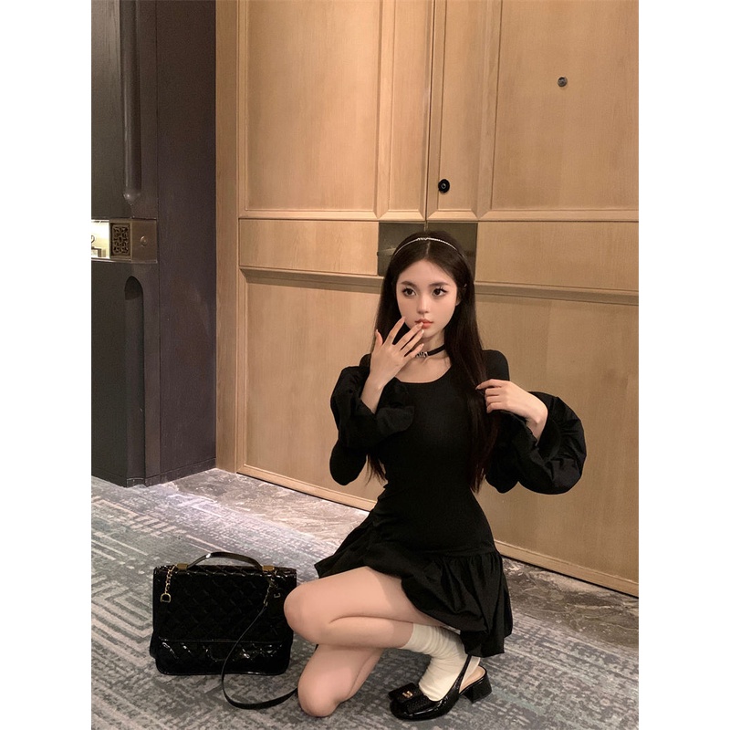 Đầm Tay Loe Ôm Dáng Thời Trang Thu Đông Dành Cho Nữ