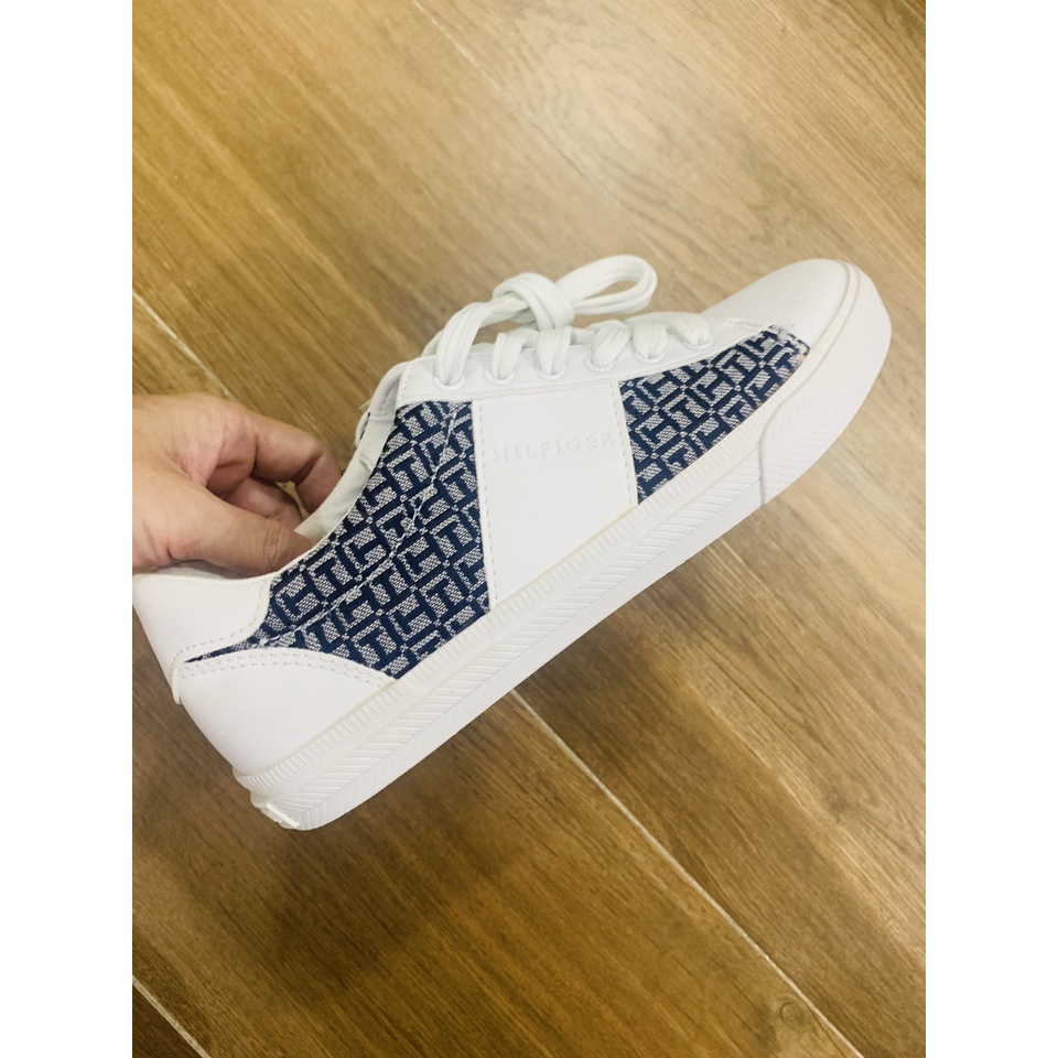 Giày sneaker T0MMY chính hãng thanh lý tồn 31030.00