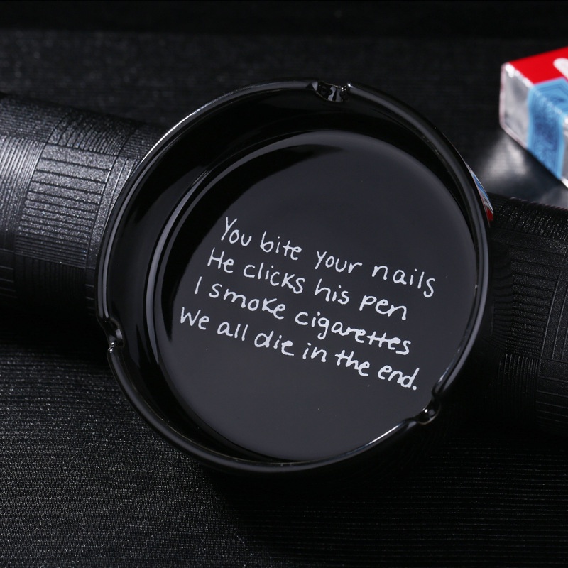 Gạt Tàn Thuốc Hình Tròn Bằng Sứ Màu Trắng Đen Kiểu Châu Âu Sáng Tạo