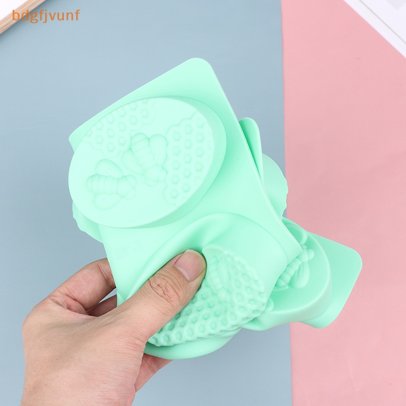 1 Khuôn Silicon Làm Bánh Xà Phòng 6 Ô Hình Con Ong vn