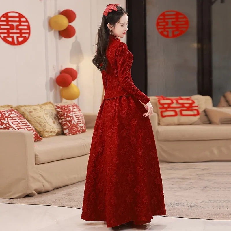 Đầm Sườn Xám Cách Tân Phong Cách Trung Hoa Mới 2024 Cho Cô Dâu