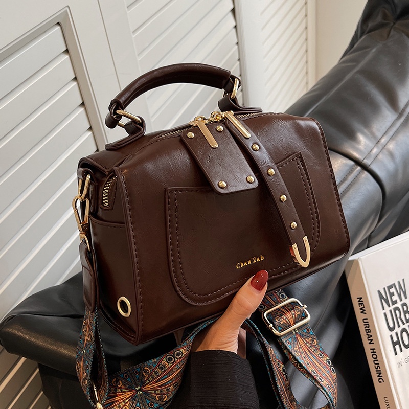 Túi Đeo Chéo Nhỏ Xinh Phong Cách Phương Tây Thời Trang 2023 Cho Bạn Gái