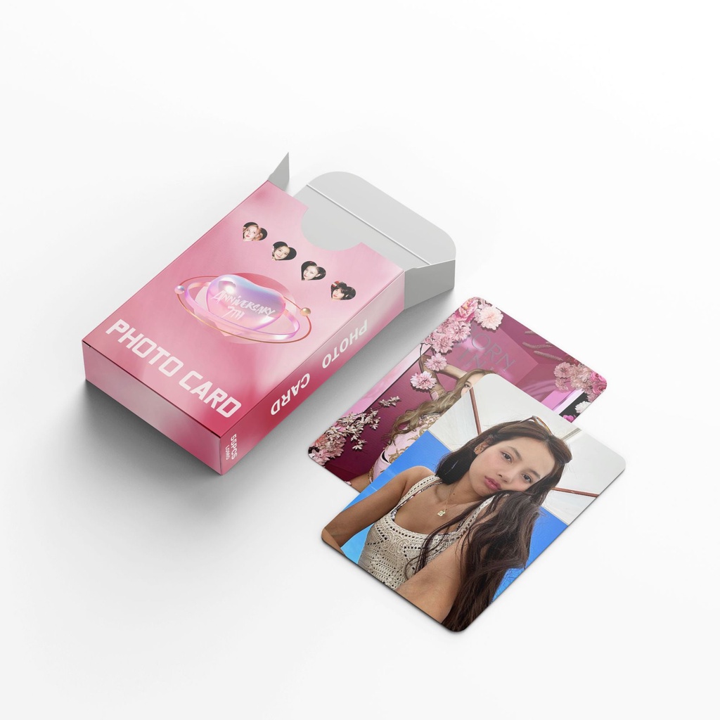 Hộp 55 Tấm Bưu Thiếp Kỉ Niệm 7 Năm Hình Hoa Hồng Blackpink lisa