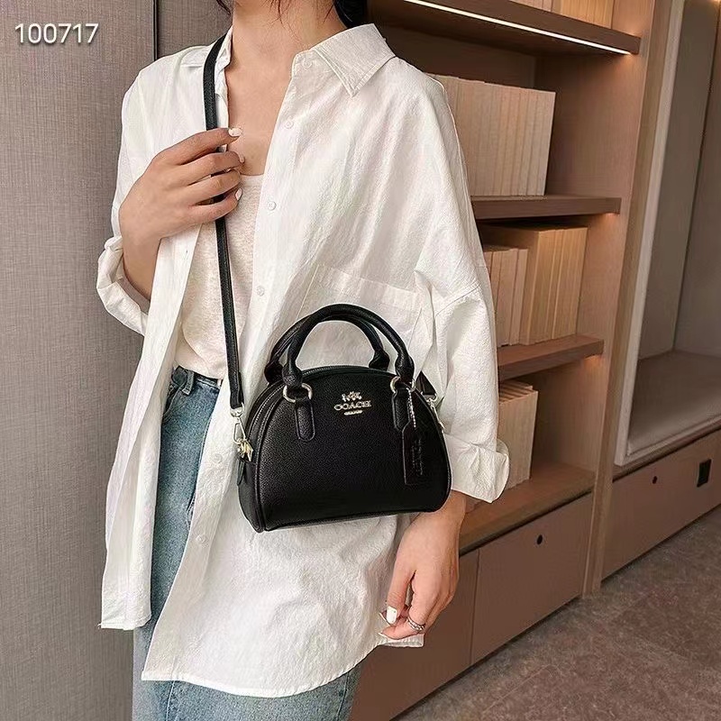 COACH Túi Đeo Chéo mini Màu Sắc Thời Trang Cho Nữ